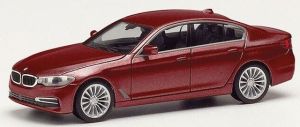 HER430692-005 - BMW 5 Limo rood metallic