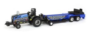 ERT47573 - NEW HOLLAND Down 'N Dirty Trekker met aanhanger