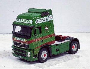 CAR569/014T - VOLVO FH12 4x2 "H.E.PAYNE" groen