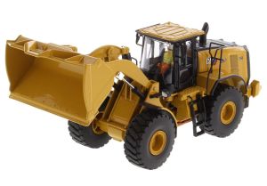 DCM85683 - Wiellader CATERPILLAR 972 XE