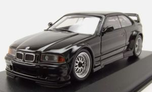 MXC940023380 - 1993 BMW M3 GTR - E36 Zwart