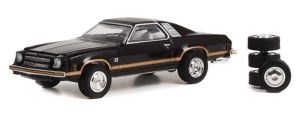 GREEN97130-B - CHEVROLET chevelle Laguna S3 1976 met reservebanden uit de serie THE HOBBY SHOP in blisterverpakking