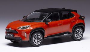 IXOCLC510N.22 - TOYOTA Yaris Cross 2022 Oranje metallic