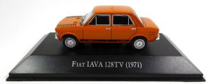 MAGARG36 - FIAT Iava 128 TV 1971 oranje 4-deurs saloon verkocht in blisterverpakking