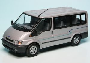 MNCFORD-TRANSIT-ZI - FORD Transit Tourneo Van 2001 grijs