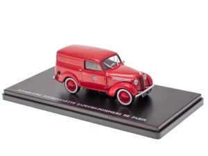 G111N047 - RENAULT Juvaquatre brandweer bestelwagen 1953