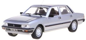 ODE164 - PEUGEOT 505 GR 1982 Zilver