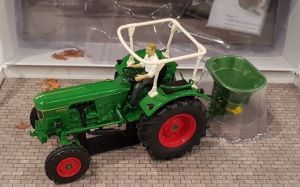 UH5371 - Deutz 6005 set met Amazone ZA zaaimachine