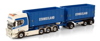 WSI01-3644 - SCANIA R Highline 8x4 vrachtwagen recht model met 2+1 assen STANGELAND