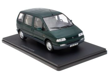 G111V036 - CITROEN EVASION groen