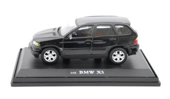 OPTIMUM143004 - BMW X5 zwart