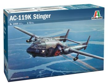 ITA1468 - AC-119K STINGER vliegtuig om in elkaar te zetten en te schilderen