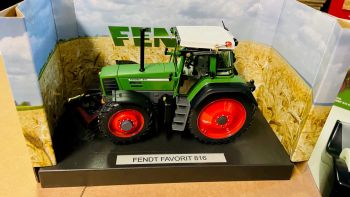 CW0164 - FENDT 816 roues fines