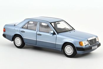 NOREV183945 - MERCEDES-BENZ 230 E 1990 blauw metallic