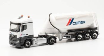 HER315975 - MERCEDES ACTROS STREAMSPACE 4x2 met 3-assige tankaanhangwagen CEMEX