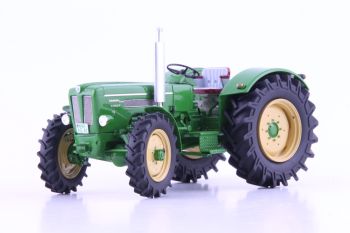 ATC39151 - Groene tractor, beperkt tot 225 stuks -SCHLÜTER S650 V 1e uitgave