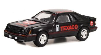 GREEN41150-C - FORD mustang GT 1982 TEXACO uit de serie RUNNING ON EMPTY in blisterverpakking