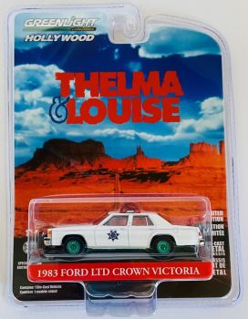 GREEN44945-DVERT - FORD LTD Crown Victoria 1983 groene velgen patrouille auto uit de THELMA & LOUISE serie onder blister