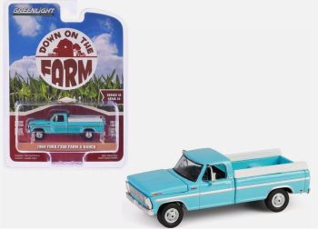 GREEN48100-C - FORD F250 Farm & Ranch 1969 blauw uit de DOWN ON THE FARM serie 10 in blisterverpakking