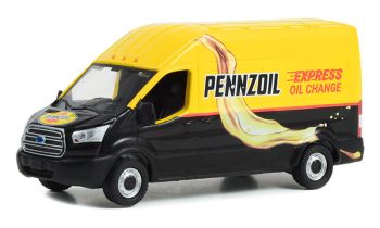 GREEN53050-C - 2019 FORD Transit LWB hoog dak PENNZOIL uit de ROUTE RUNNERS serie in blisterverpakking