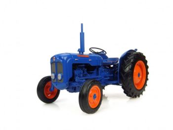 UH2898 - FORDSON DEXTA. (1960-1962). Schaal: 1/16 "