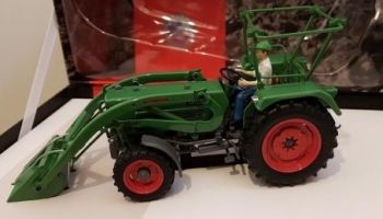 UH6232 - FENDT 3S 4wd met oplader - TRAKTORADO 2019-model