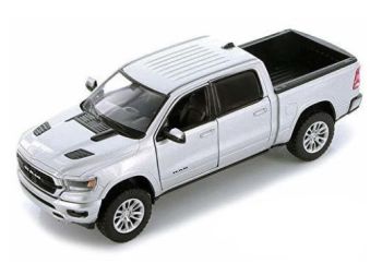 MMX79357ZI - DODGE RAM 1500 Crew Cab Laramie 2019 Zilver