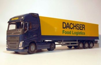 EMEK81138 - VOLVO FH 4x2 met aanhangwagen DACHSER 3 assen