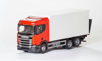 EMEK89605 - SCANIA CR 6x4 rood met doos en achterklep