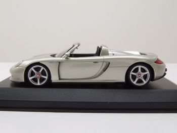 MXC940062630 - 2003 Porsche Carrera GT Zilver