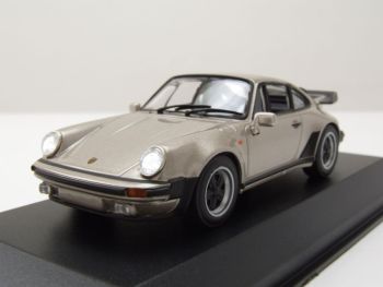 MXC940069002 - PORSCHE 911 Turbo 3.3 1977 Goud metallic