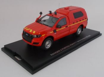 ALARME0034 - FORD RANGER brandweerwagen 2 deuren VSAVTT sanitaire cel met stickers beperkt tot 325 exemplaren