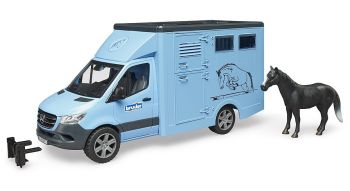 BRU2674 - Mercedes Benz Sprinter avec un cheval