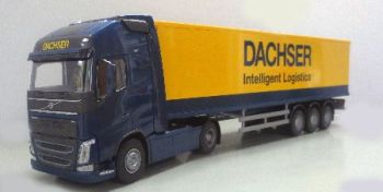 EMEK81137 - VOLVO FH 4x2 met DACHSER 3-assige aanhangwagen