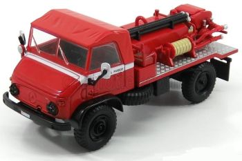 G190E013 - UNIMOG 404 brandweerlieden uit Italië