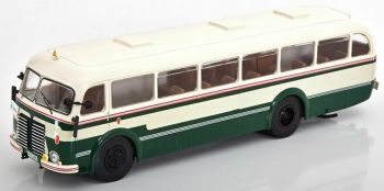 IXOBUS019 - Bus SKODA 706 RO 1947 groen en wit