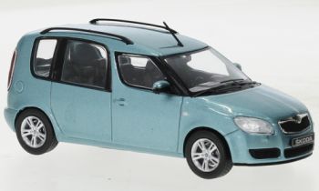 IXOCLC472N.22 - SKODA ROOMSTER 2007 LICHTBLAUW METALLIC