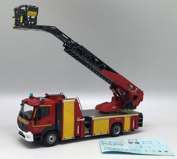 ODE067 - Brandweerwagen beperkt tot 725 stuks - MERCEDES Atego EPC30 L32A-XS