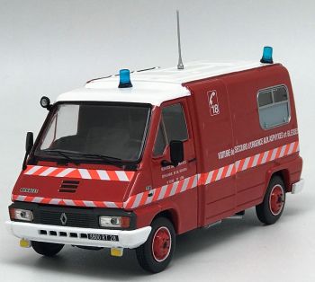 ODE099 - RENAULT Master T30 SANICAR VSAB 28-Eure et Loir beperkte oplage van 504 stuks