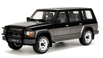 OT993 - NISSAN Patrol GR Y60 Grijs 1992