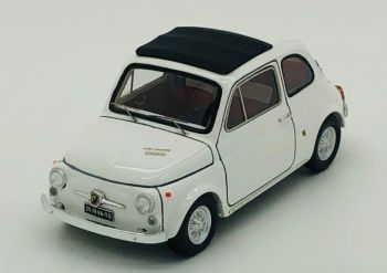 SPAS1310 - ABARTH 595 SS 1966 Wit