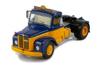 IXOTR122 - SCANIA 110 Super 4x2 1953 Blauw en geel